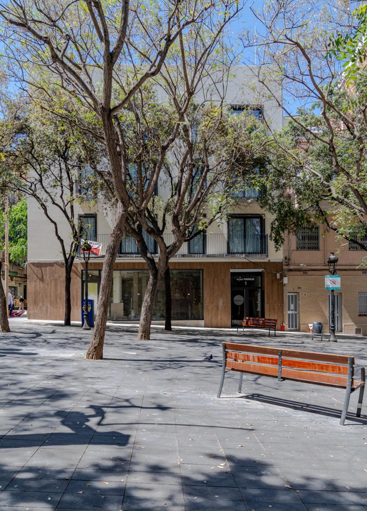 Limehome Barcelona Placa Pirineus L'Hospitalet de Llobregat Exterior foto